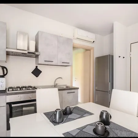 Casa Luna - San Siro Apartment Milan